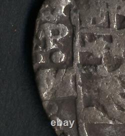 Lovely pirate cob & spanish colonial Silver 8 Reales Potosi P M (over Q) 1617